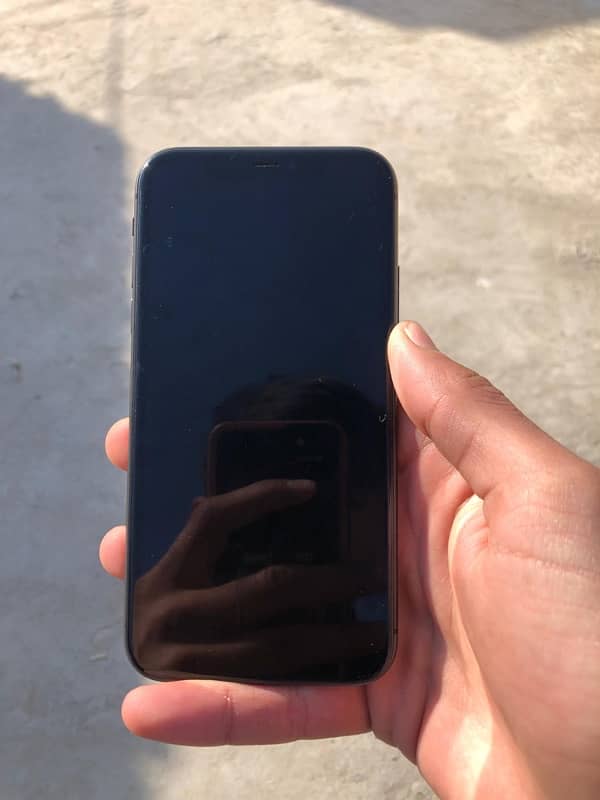 iphone 11 (128Gb) 1