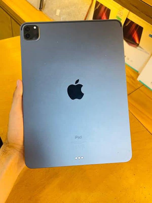 Ipad Pro M1 (3rd Generation) 2