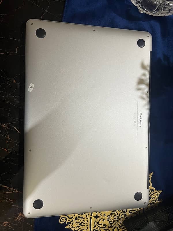 MAC BOOK 15 pro (15 inches mid 2015) 8