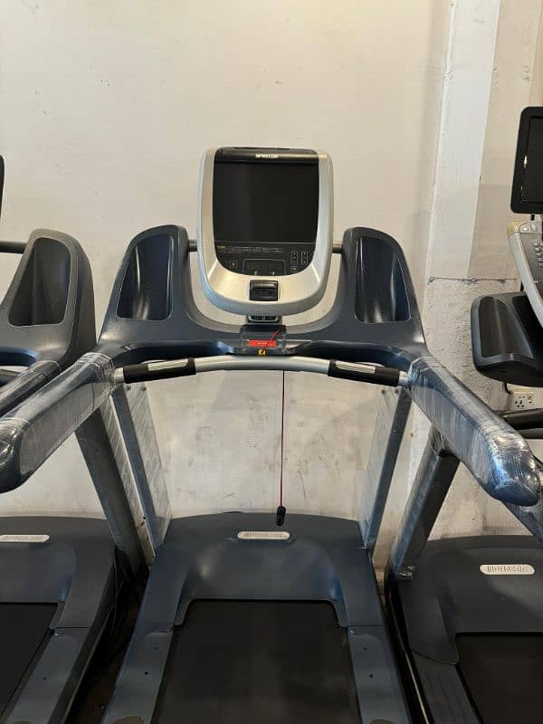 Treadmill home Use / Running Machine / Elleptical / Spin bike /HomeGym 5