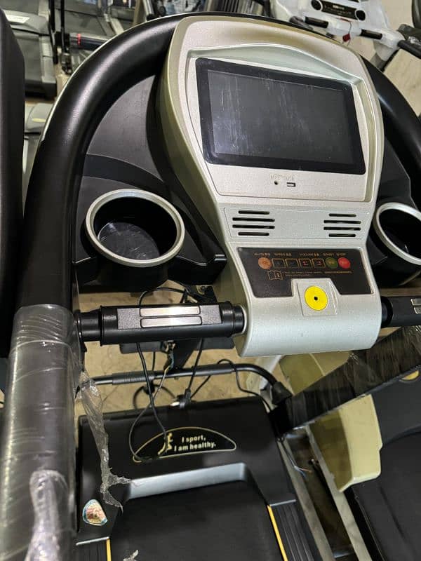 Treadmill home Use / Running Machine / Elleptical / Spin bike /HomeGym 10