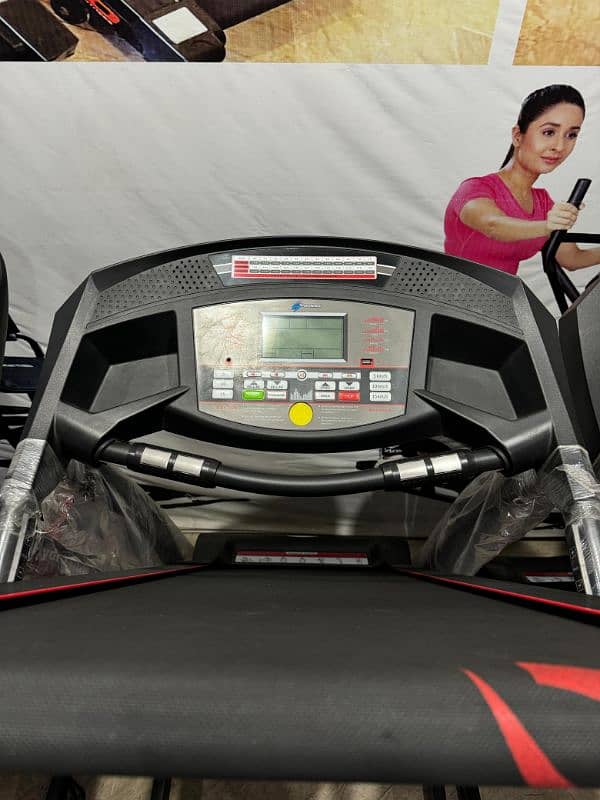 Treadmill home Use / Running Machine / Elleptical / Spin bike /HomeGym 13