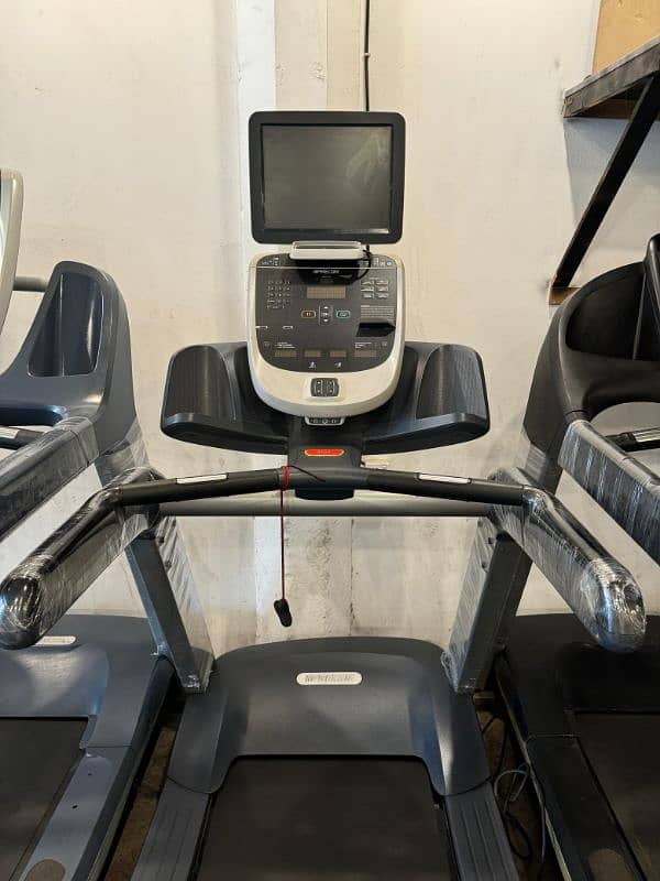 Treadmill home Use / Running Machine / Elleptical / Spin bike /HomeGym 15