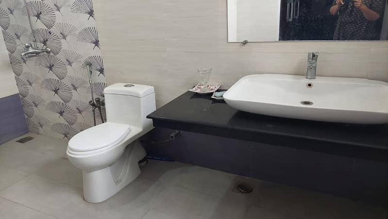 Furnished portion for rent in Dha phase 8 air avenue 0