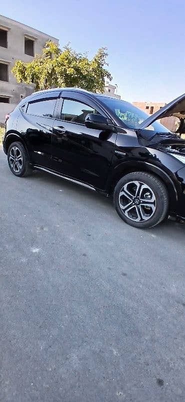 Honda Vezel 2019 1