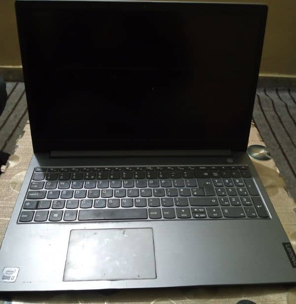 Laptop Lenovo thinkbook core i3 1