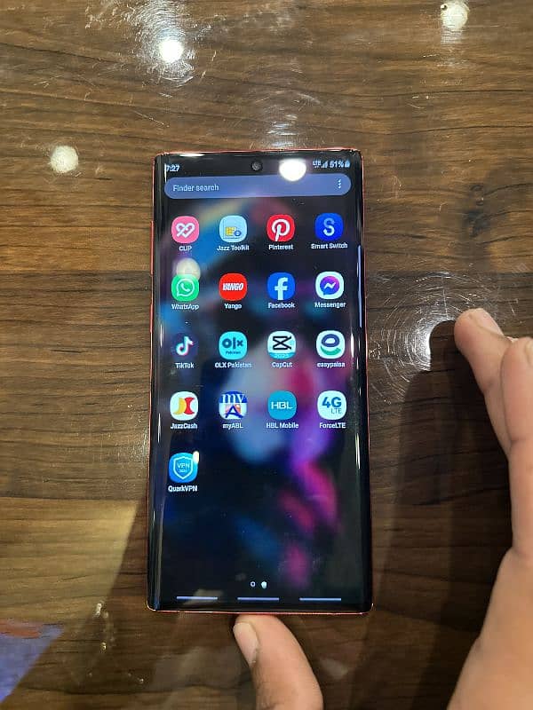 SAMSUNG NOTE 10 IN LUSH CONDITION 1