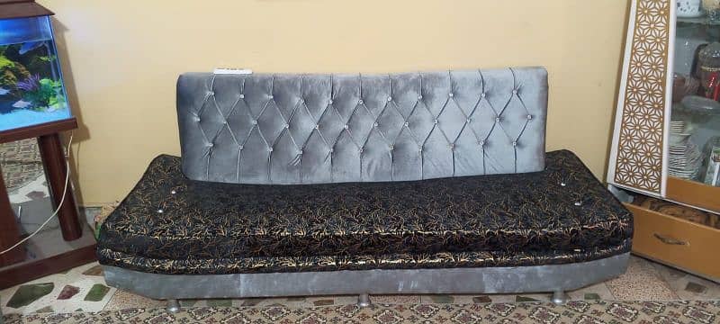 5 sitter velvet Turkish sofa set 10/10 condition 1