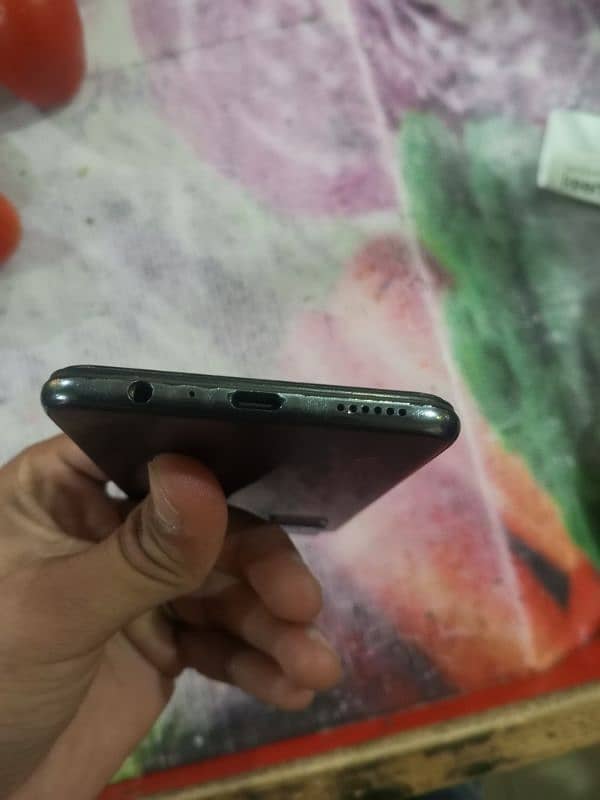 Vivo V20 urgent sale 3