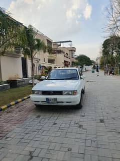 Nissan Sunny 1992