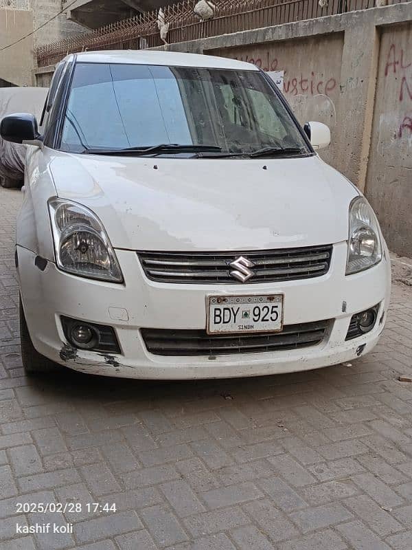 Suzuki Swift dlx 2015 2