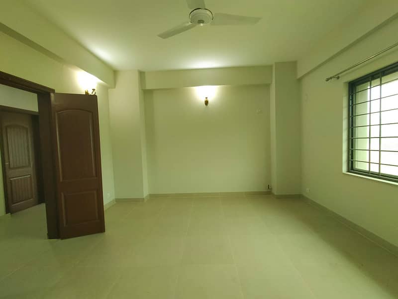 1 Kanal house for rent in Dha phase 8 ex parkview 14