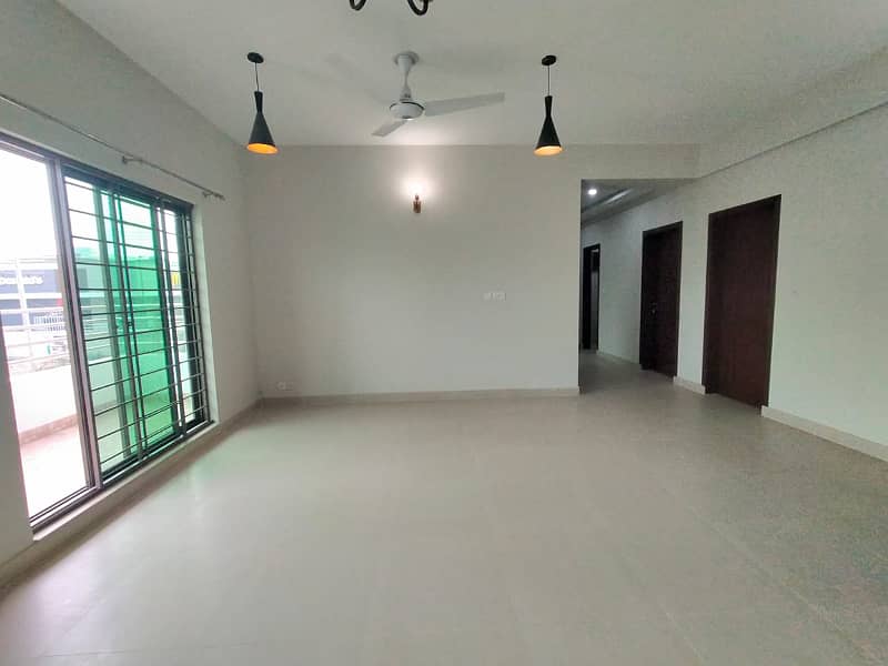 1 Kanal house for rent in Dha phase 8 ex parkview 22