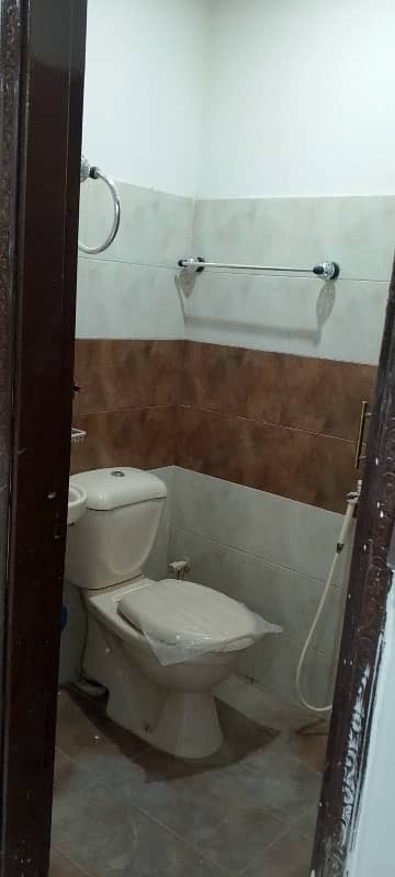 Newly Renovated Upper Portion For rent In Khalid Bin Walid Road 9