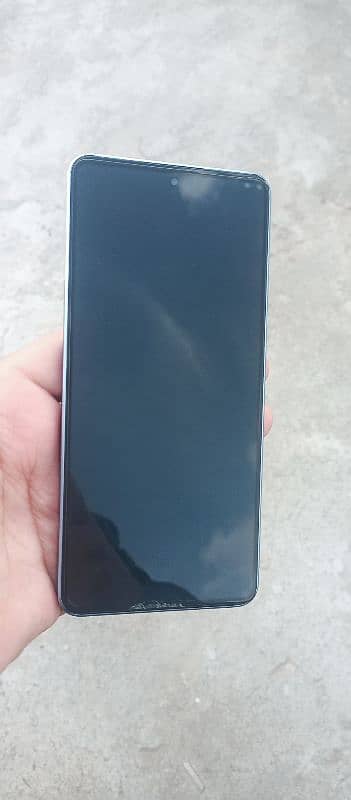 Oppo Reno 11f 3