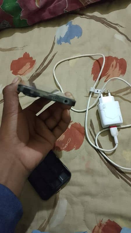 Redmi note 13 | Without box | 10/10 condition| charger 3