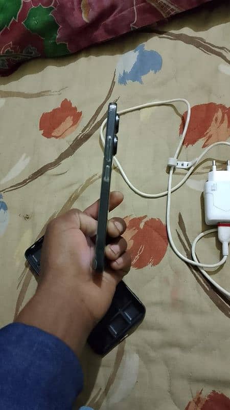 Redmi note 13 | Without box | 10/10 condition| charger 4