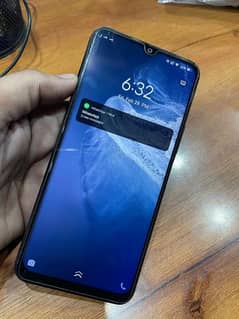 vivo y20 blue