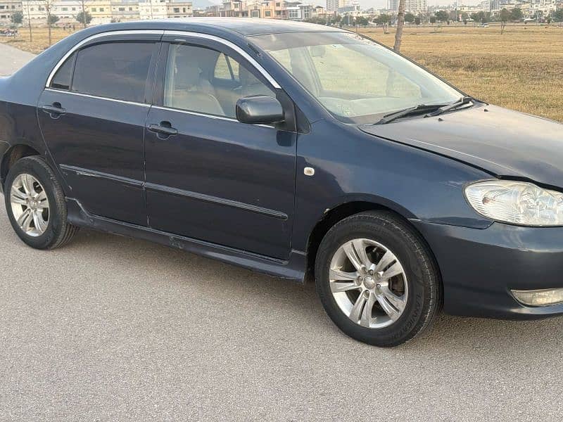 Toyota Corolla 2005 1