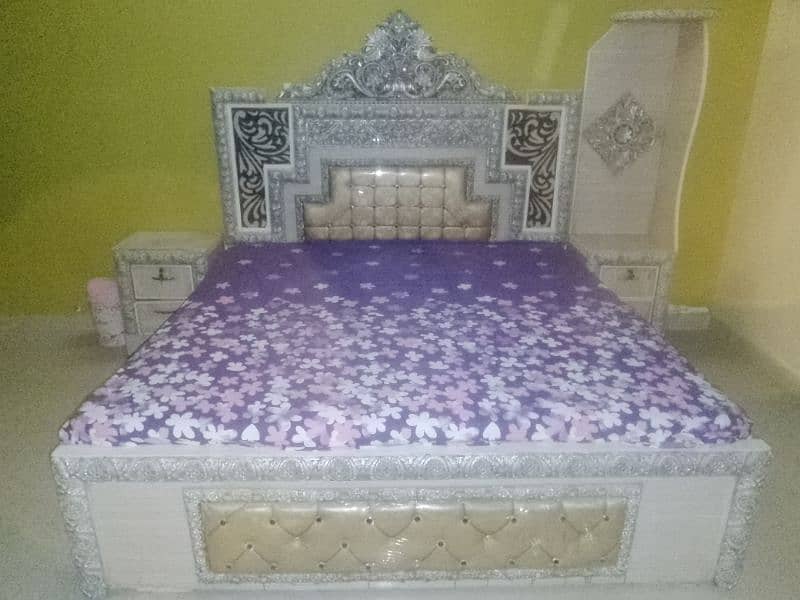 bedroom set without mattress 0