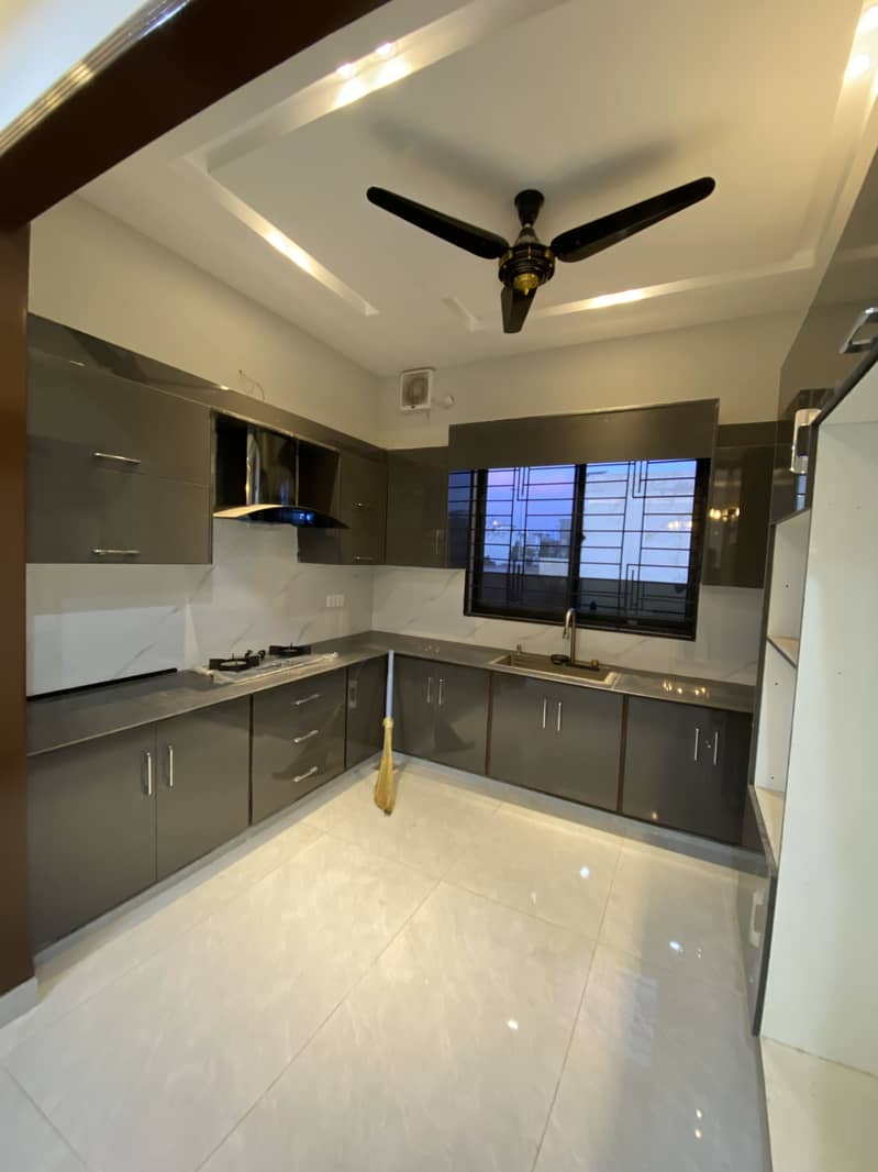 10 Marla Modern House For Sale in Citi Housing. 2