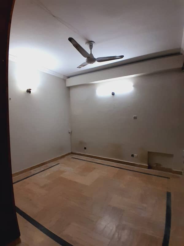 3 Bed 10 Marla Basement For Rent in E-11 MPCHS Islamabad 1