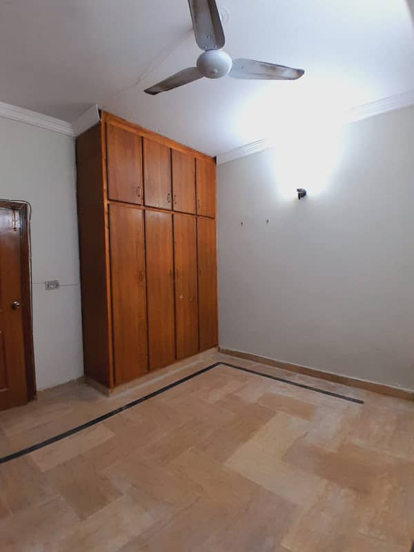 3 Bed 10 Marla Basement For Rent in E-11 MPCHS Islamabad 3