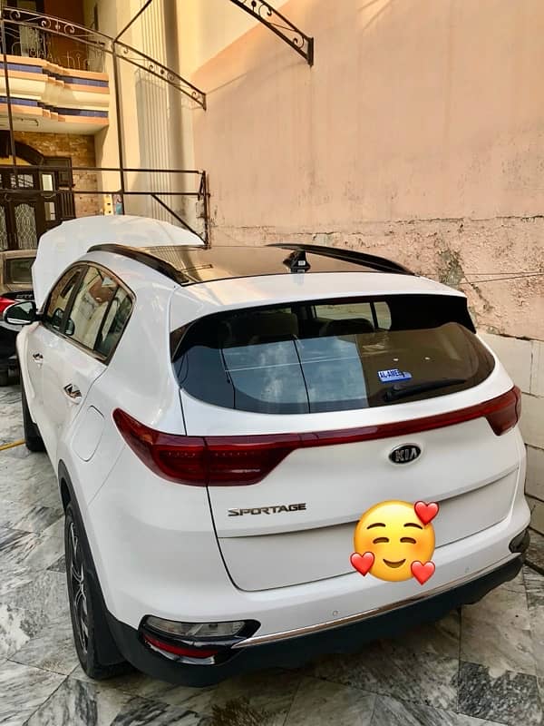 KIA Sportage FWD 2023/2025 4