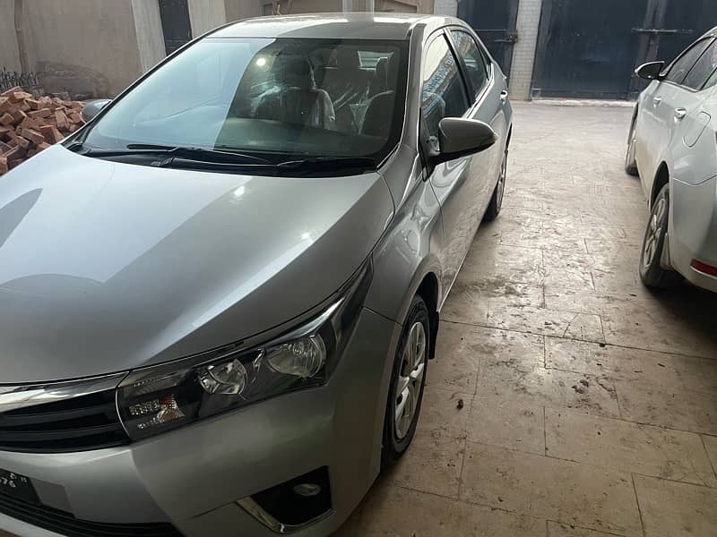 Toyota Corolla GLI 2015 6