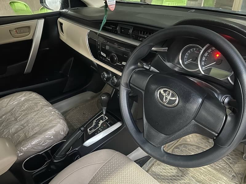 Toyota Corolla GLI 2015 14