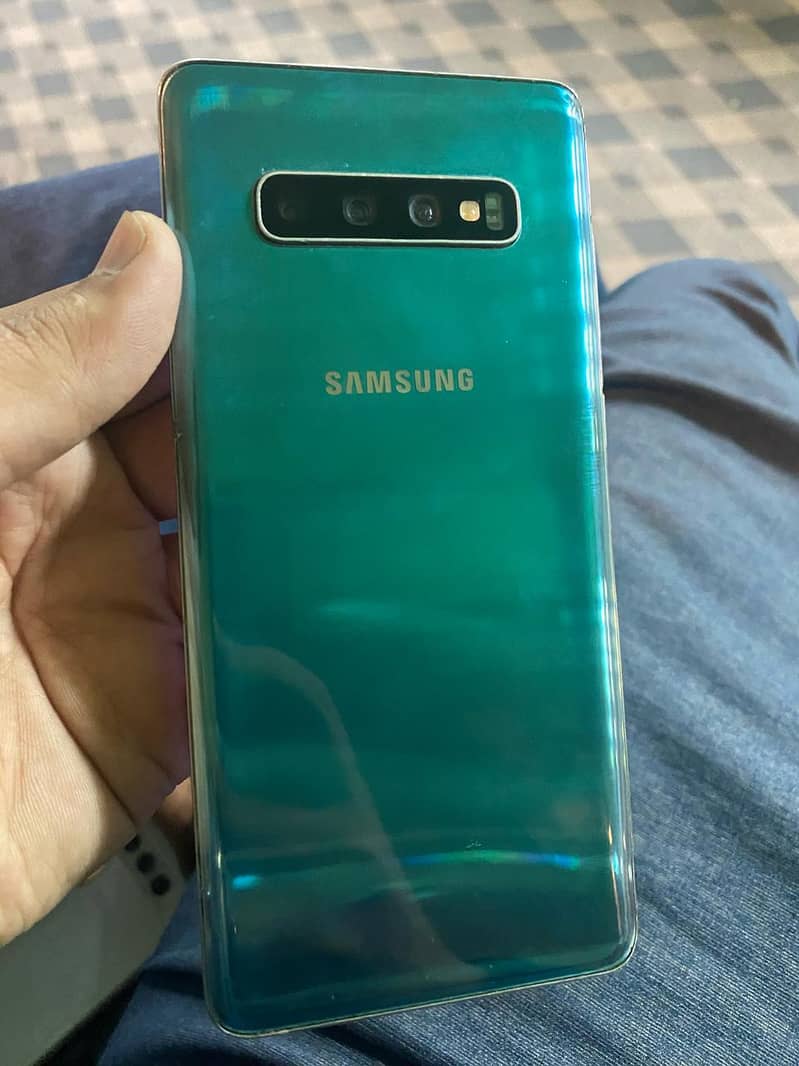 Samsung Mobile S10 Plus 9