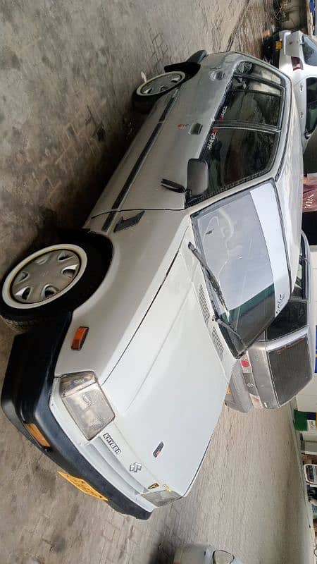 Suzuki Khyber 1992 19