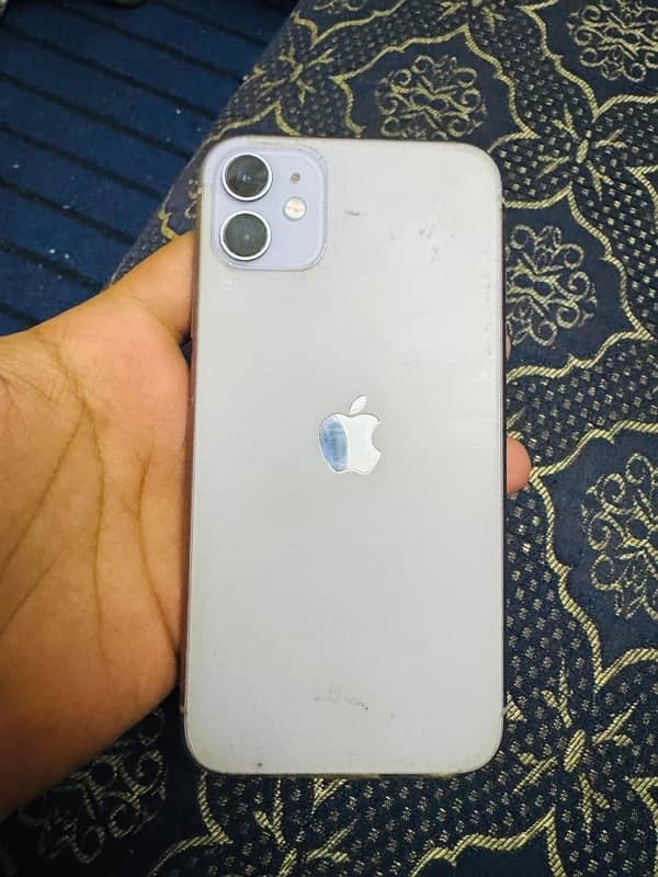 iPhone 11 0