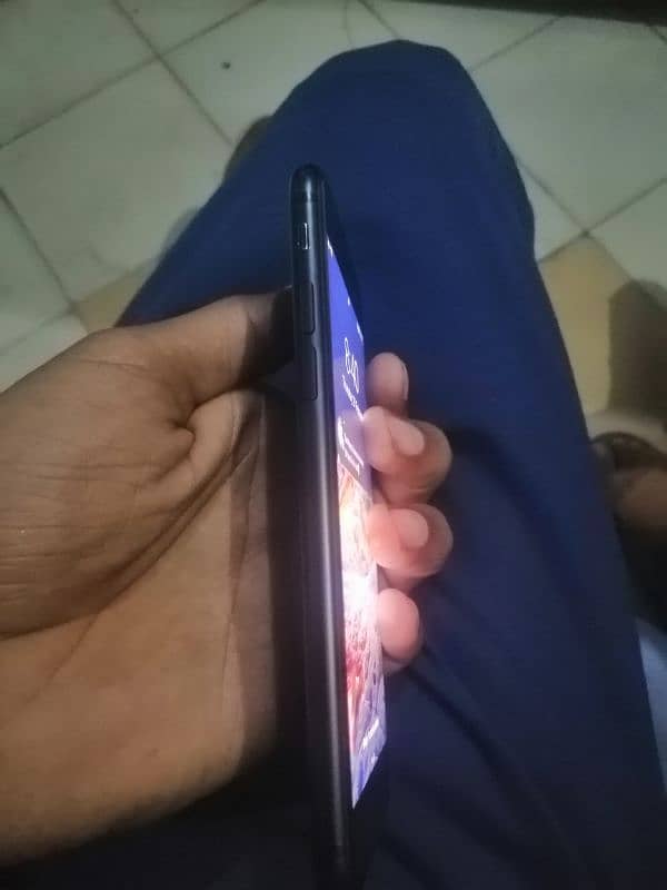 Add title:IPhone 7 Non PTA Urgent For Sale 2