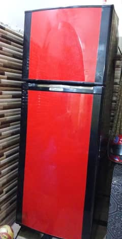 Dawlance fridge good condition