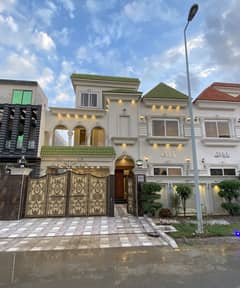 10 Marla Beautiful House For Sale in Citi Housing Prime Location.