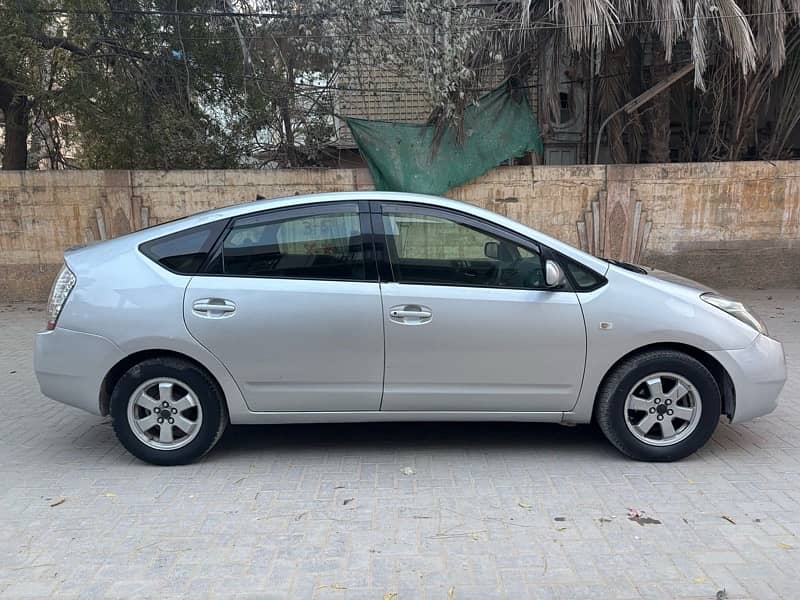 Toyota Prius 2006 3