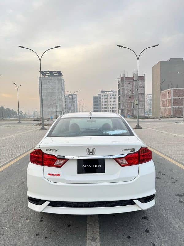 Honda City Aspire 2022 4