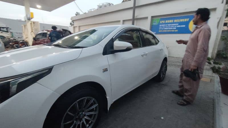 Toyota Altis Grande 2017 0