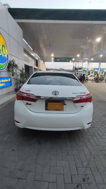 Toyota Altis Grande 2017 1