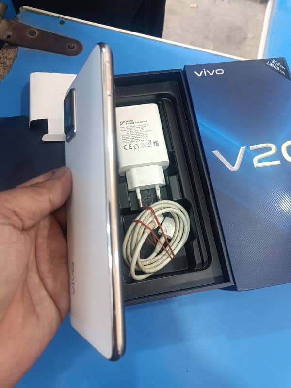 Vivo v20 10 by 10 condition 5