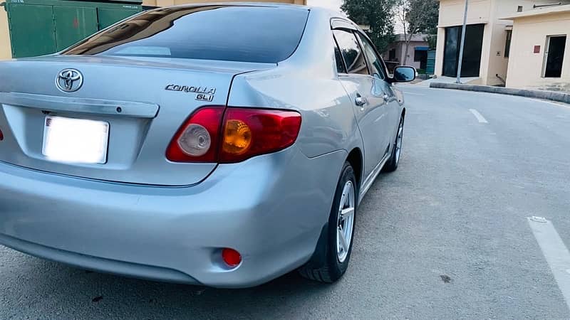 Toyota Corolla GLI 2010 4