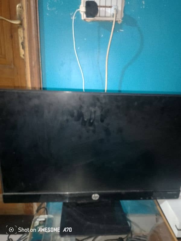 20-inch HP LCD – Gaming Ready  – Best Price in Karachi - 10/10 1