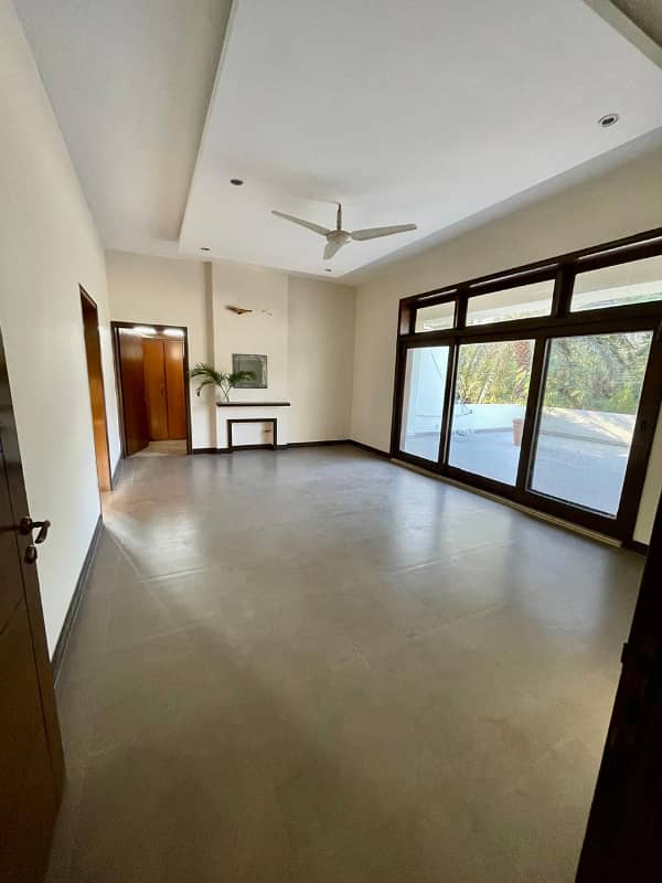 DHA LAHORE PHASE 5 1-Kanal 6-Bedrrom Full-House Available For RENT 12