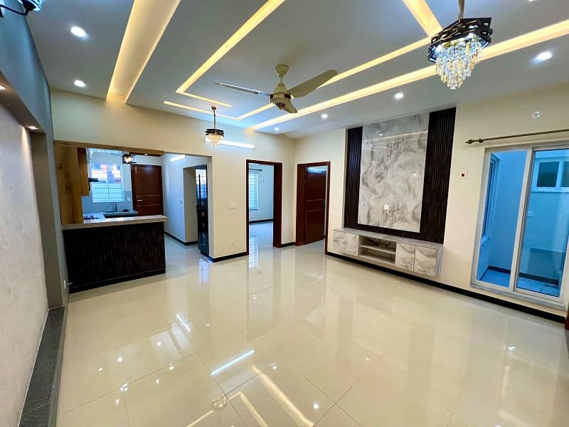 8 MARLA BRAND NEW HOUSE FOR SALE A BLOCK FAISAL TOWN F-18 ISB ALL FACILITY AVAILABLE 15