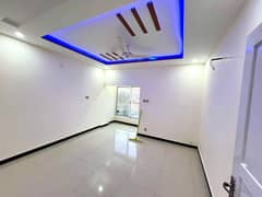 2 BED FIRST FLOOR FLAT FOR SALE F-17 ISLAMABAD ALL FACILITY AVAI