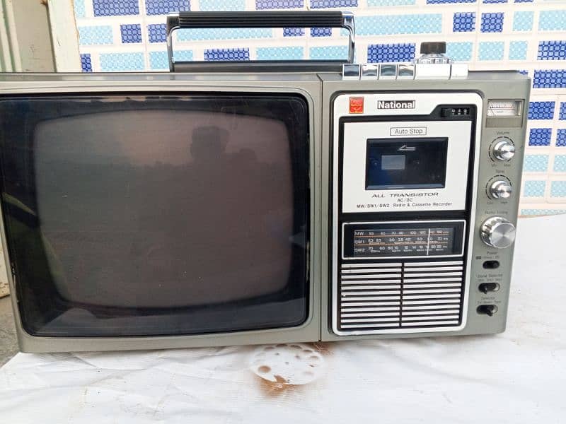 Radio tape recorder TV 3 in 1 0