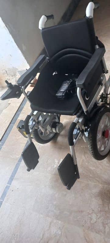 Electric wheel chair 03007575184 6