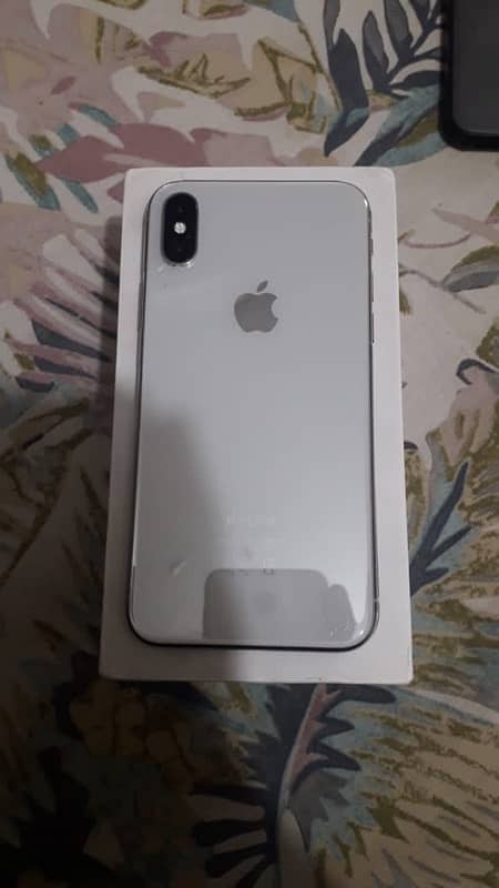 iphone x with box 64 gb non pta 4