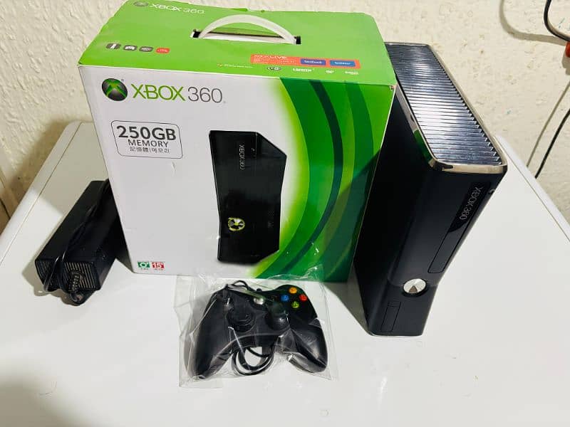 XBOX 360 new jailbreak JTAG 15 GAME ALL ASSESORIES 3